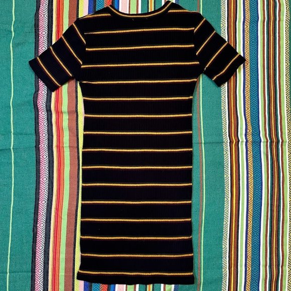 Zara ribbed striped t shirt mini dress in black red green and yellow size small - Picture 9 of 10